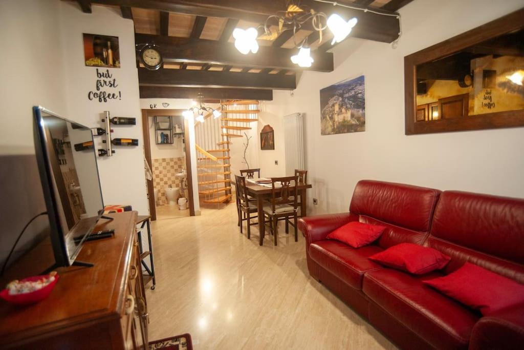 Casa Dell'Oliveto "Parcheggio Gratuito" Apartment Нарни Екстериор снимка