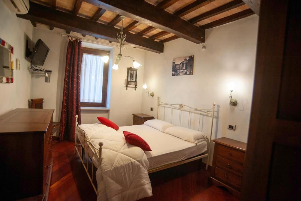 Casa Dell'Oliveto "Parcheggio Gratuito" Apartment Нарни Екстериор снимка